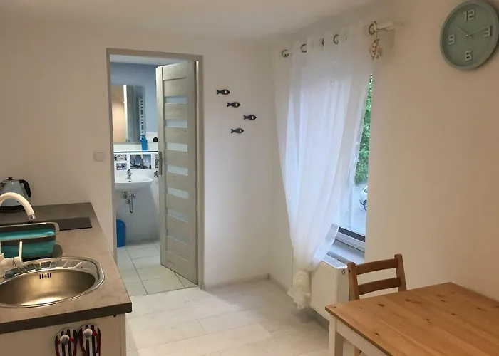 アパート Nafali ニエホジェ